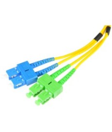 PATCHCORD ŚWIATŁOWODOWY SM SC/UPC-SC/APC DUPLEX 2m