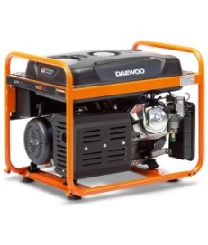 ZESTAW AGREGAT PRĄDOTWÓRCZY DAEWOO GDA 6500E 5.0kW + 2x GENERATOR OIL SAE 10W-30 DWO 600